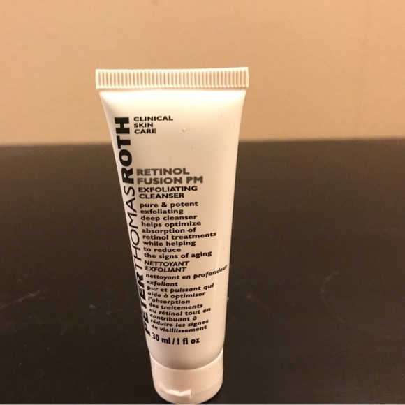 Peter Thomas Roth Retinol Fusion PM Exfoliating Cleanser - White - Picture 1 of 2